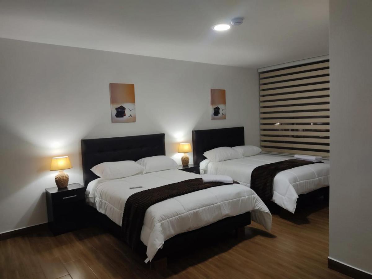 Hospedaje El Girasol Tababela 키토 외부 사진